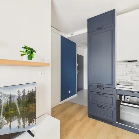 Modern & Cozy By Solarento Апартаменти Варшава